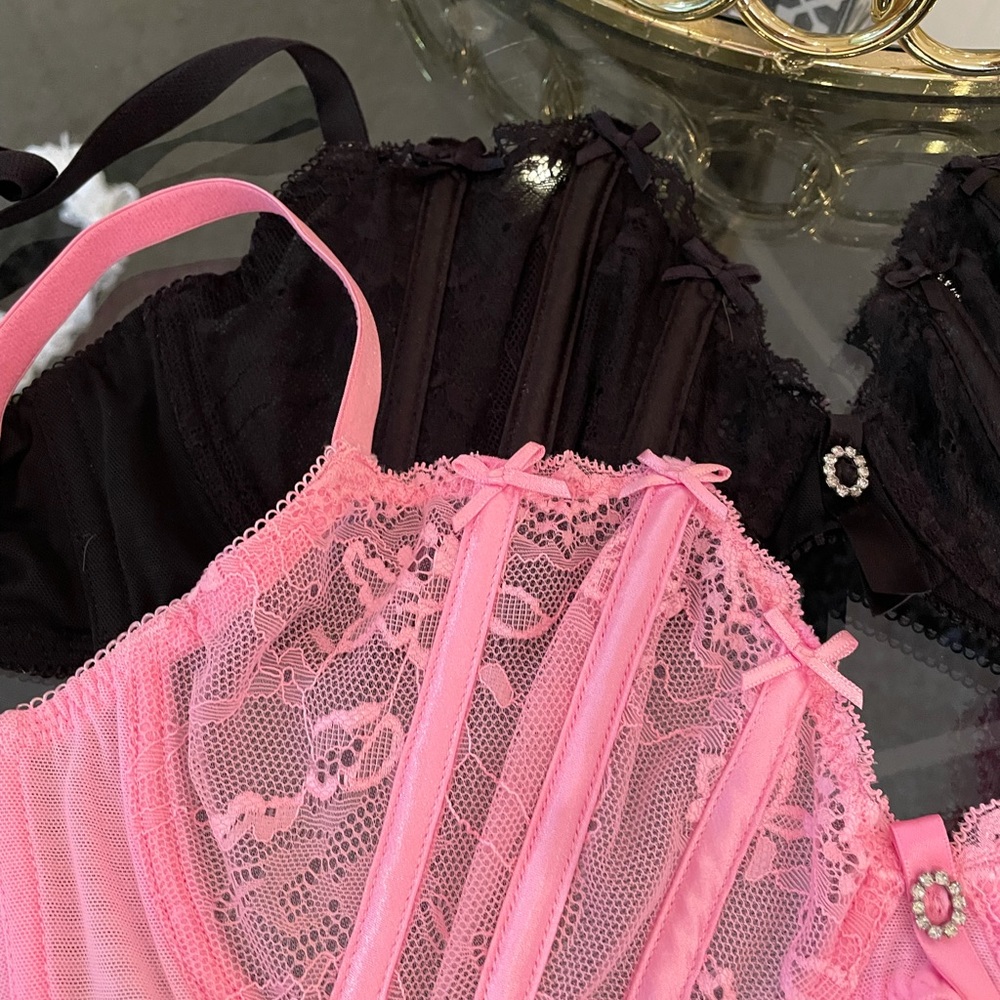 Two Bras!! - image 2